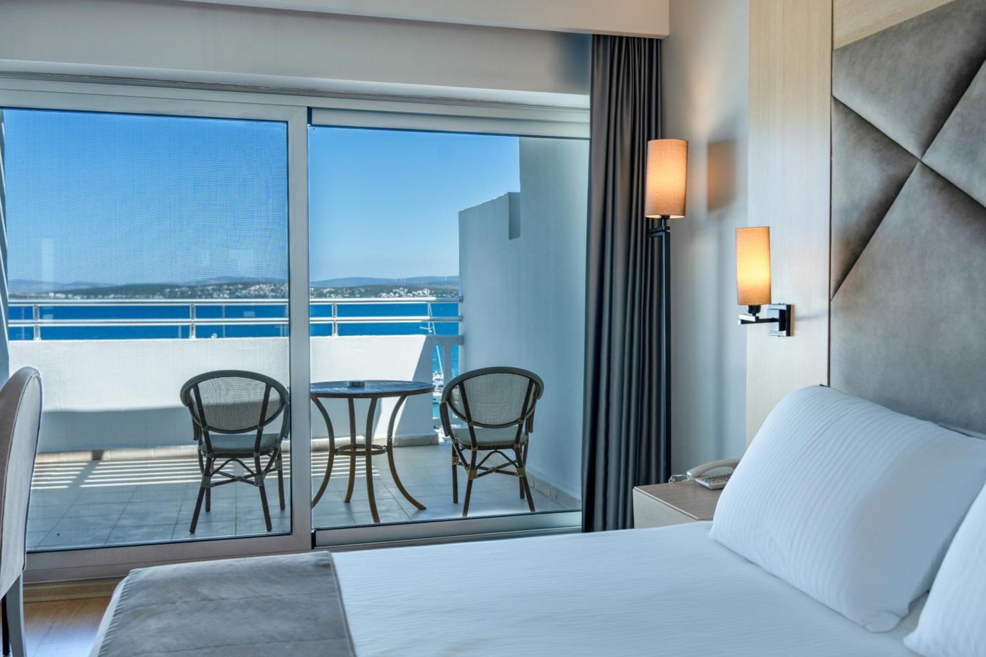 Altin Yunus Hotel & Spa - Çeşme מראה חיצוני תמונה