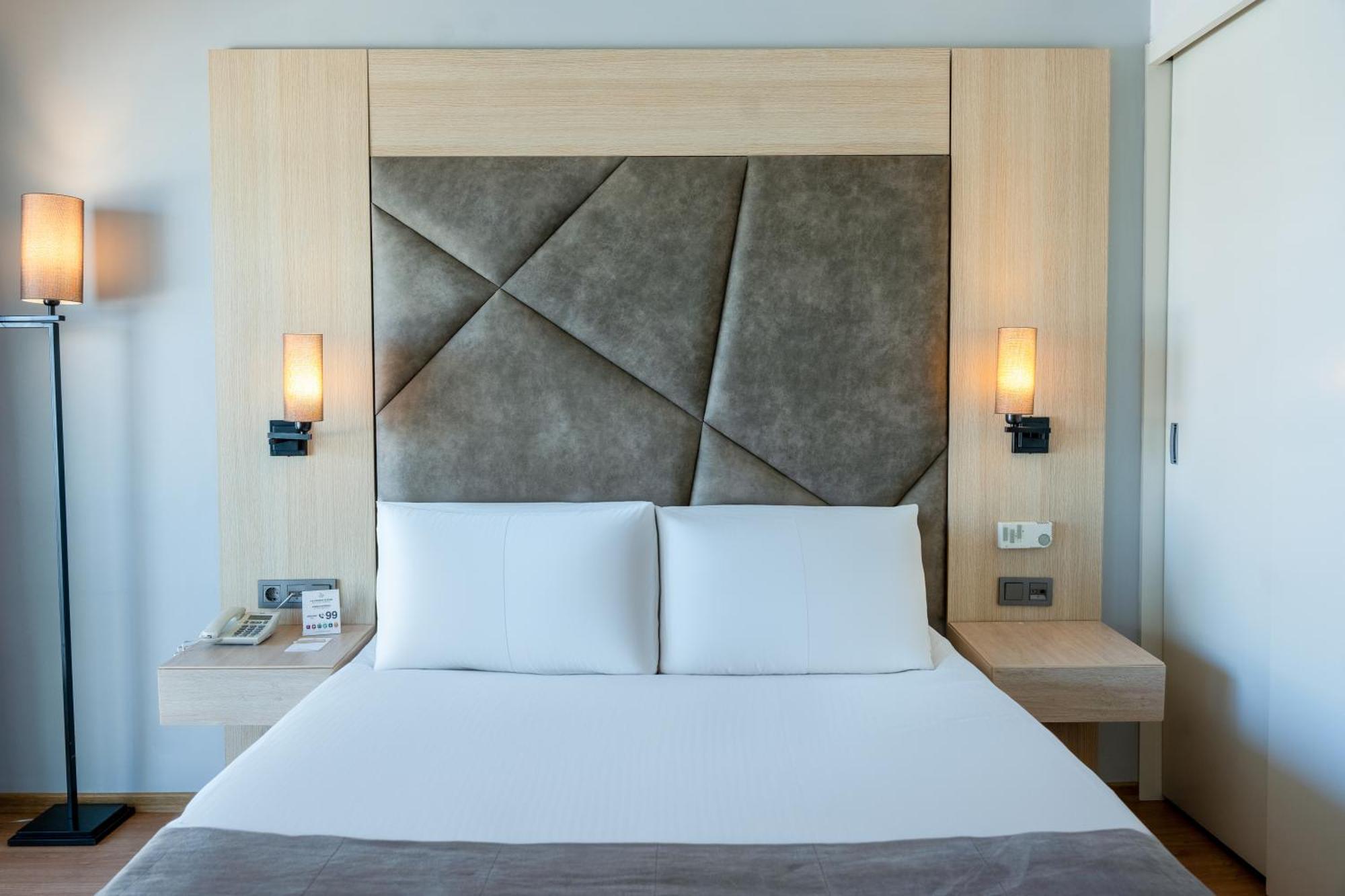 Altin Yunus Hotel & Spa - Çeşme מראה חיצוני תמונה